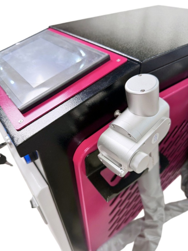 Аппарат лазерной сварки,чистки,резки и зачистки шва (4в1) мощностью 1500 Вт фото 7